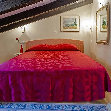 Marco Polo Centro Storico روفينج