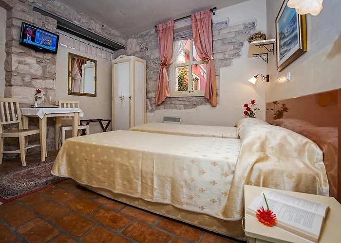 Marco Polo Centro Storico 3* Ρόβινι